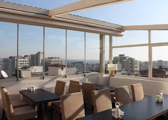 Hotel The Milltown 3*